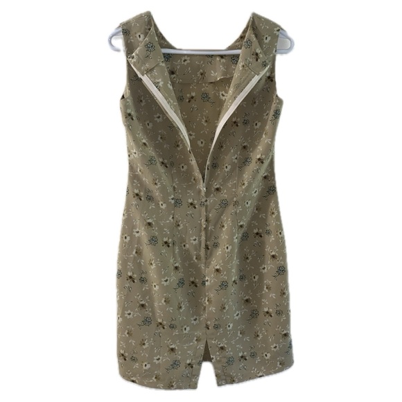 Neutral Floral Midi Dress - Picture 2 of 4